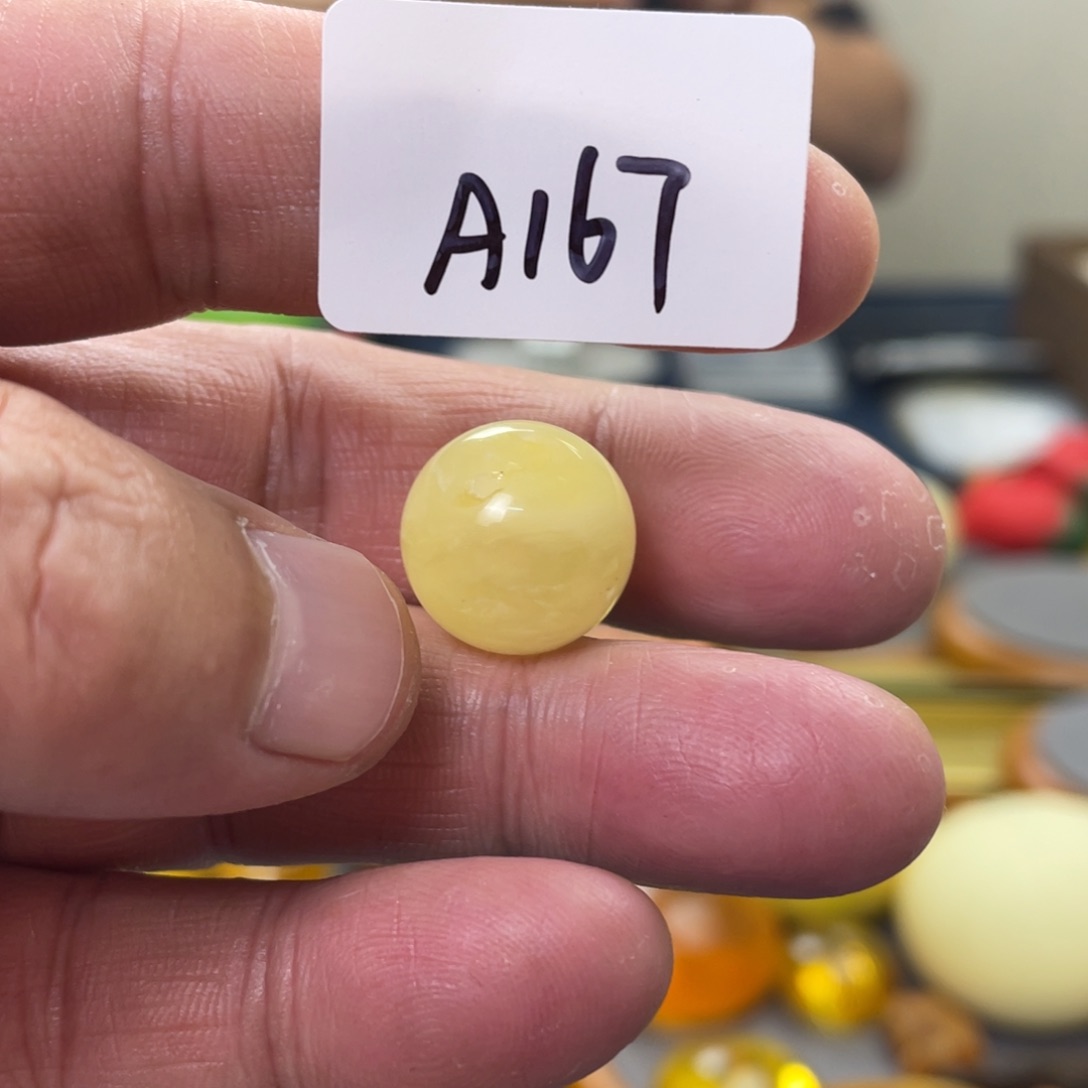 手链琥珀未镶嵌多样性发，发其中一件