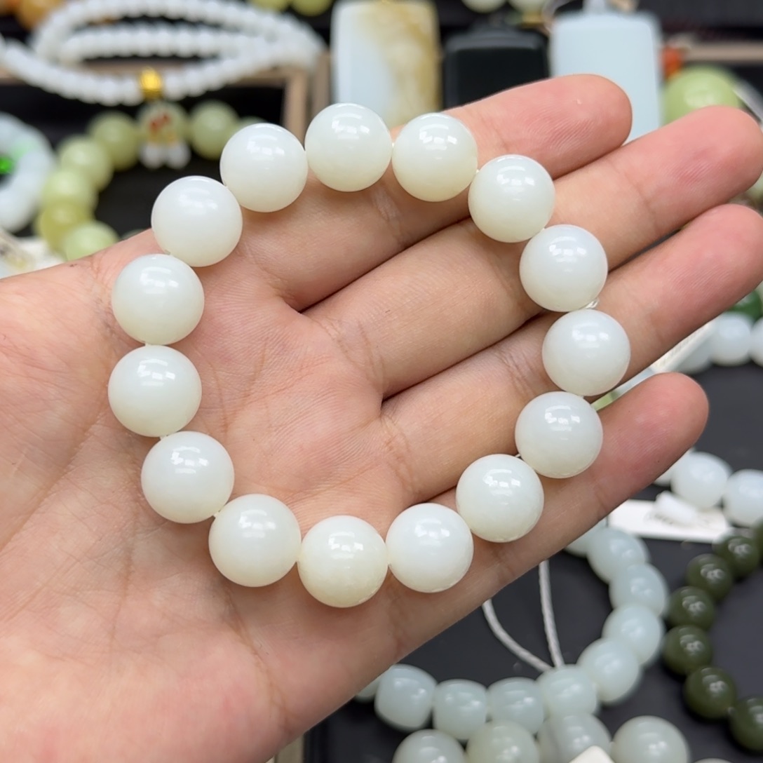 手链未镶嵌和田玉