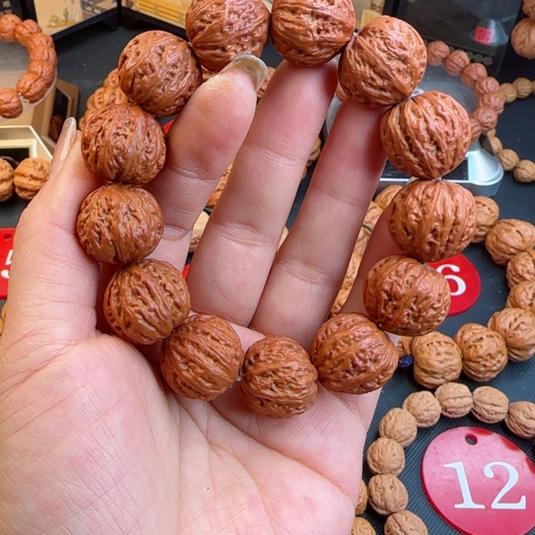 文玩核桃手串八棱西瓜