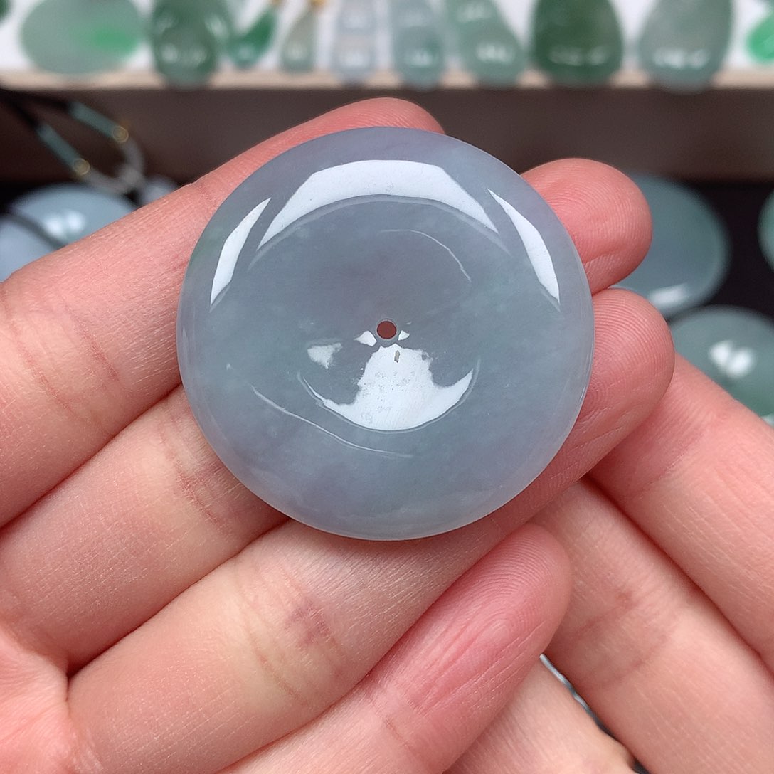 翡翠颈饰未镶嵌平安扣A