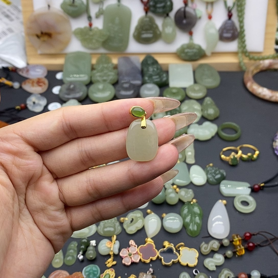 和田玉吊坠(不含链)银S925镶嵌