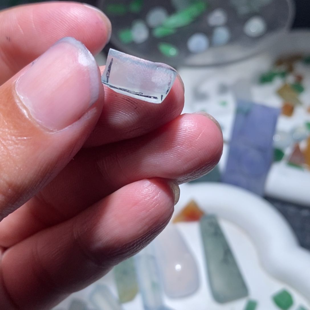 定制翡翠未镶嵌圆柱料