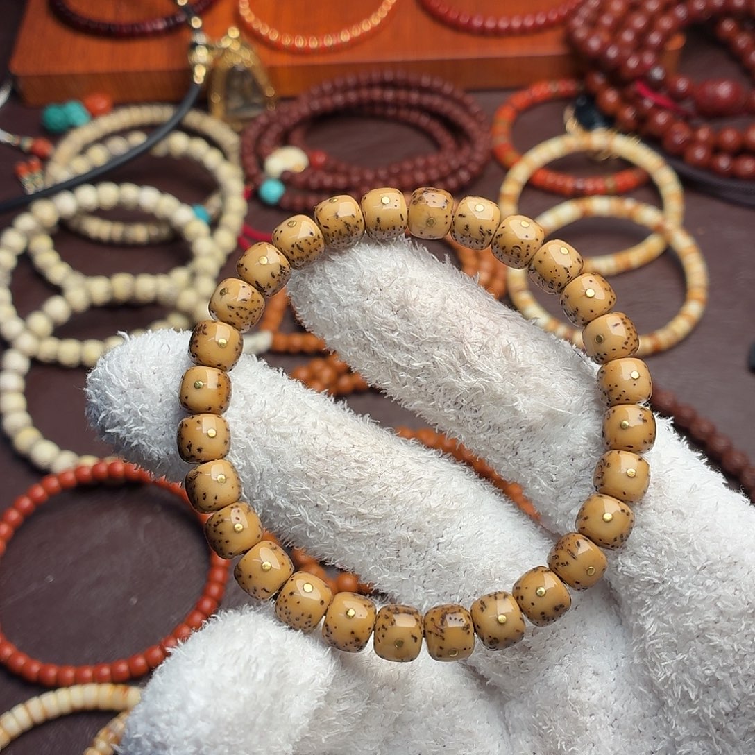 用***6星月菩提手串星月