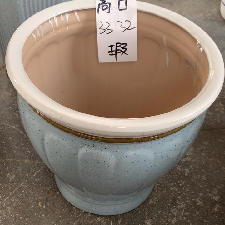 花盆 瑕疵微。一个