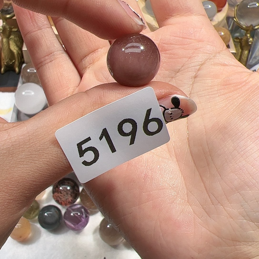 未镶嵌水晶大型摆件（非配饰）