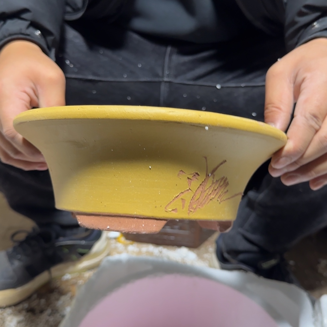 紫砂花盆瑕疵是我自己