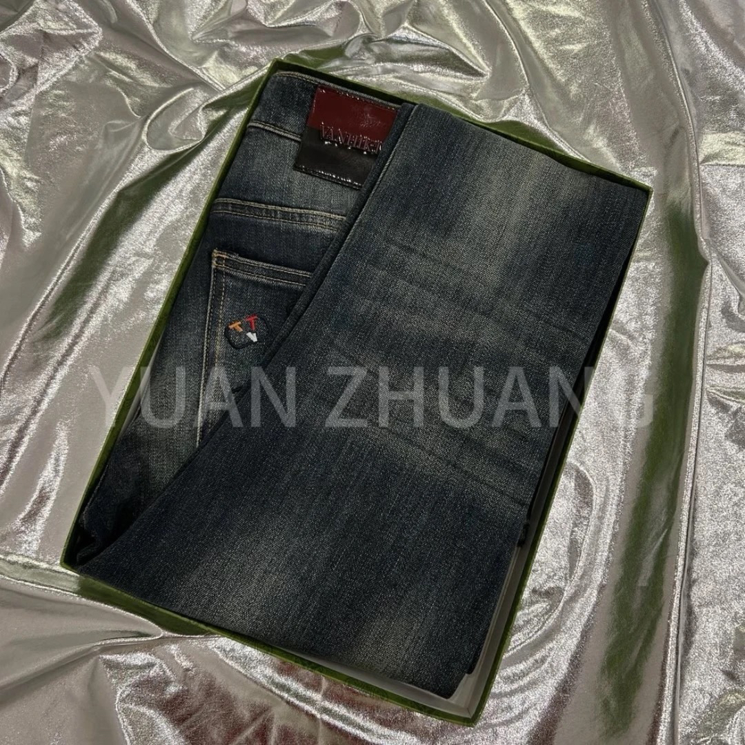 爆 （小V9669）秋冬新款时尚百搭轻奢潮牌中腰小直筒洗水牛仔