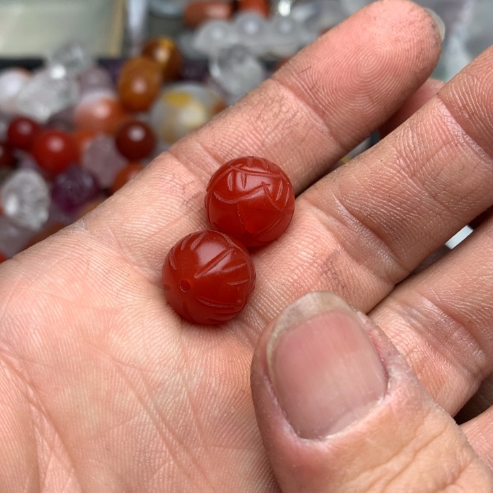 南红玛瑙珠宝奇石未镶嵌13.6mm莲花珠