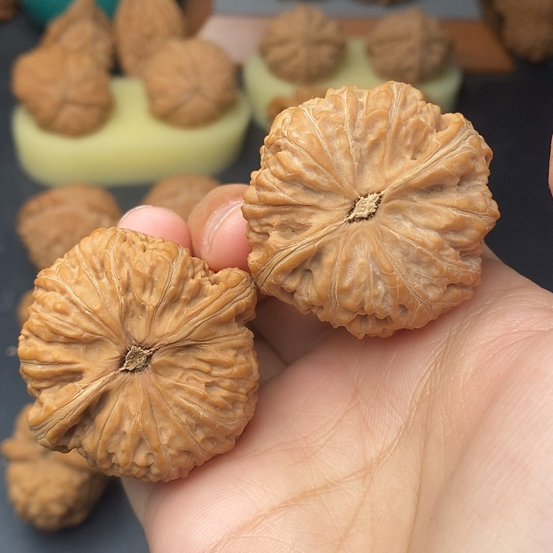 把件文玩核桃平底锅