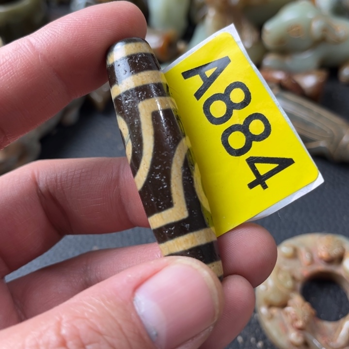 玛瑙/玉髓颈饰合金