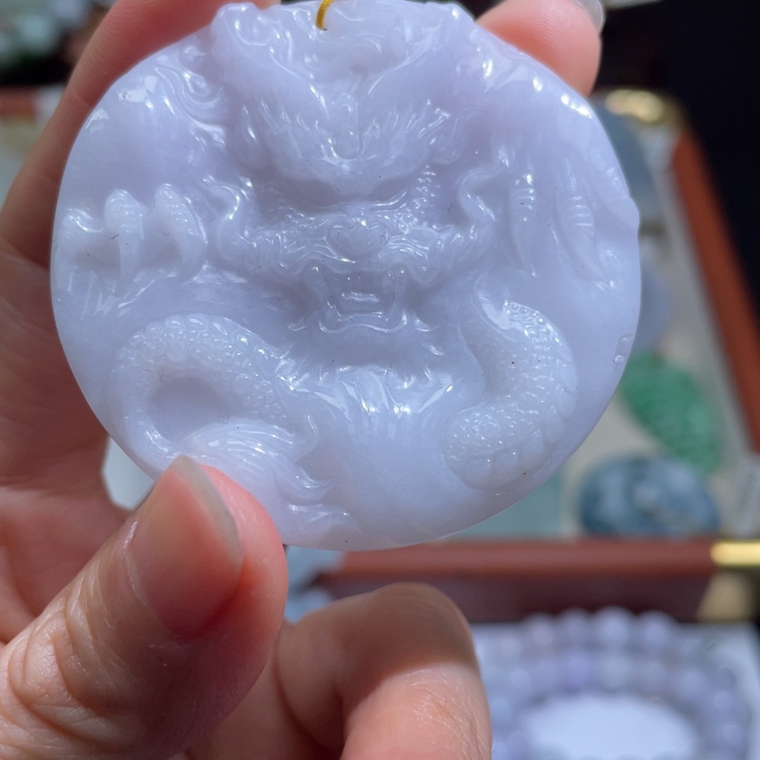 翡翠未镶嵌颈饰翡翠26