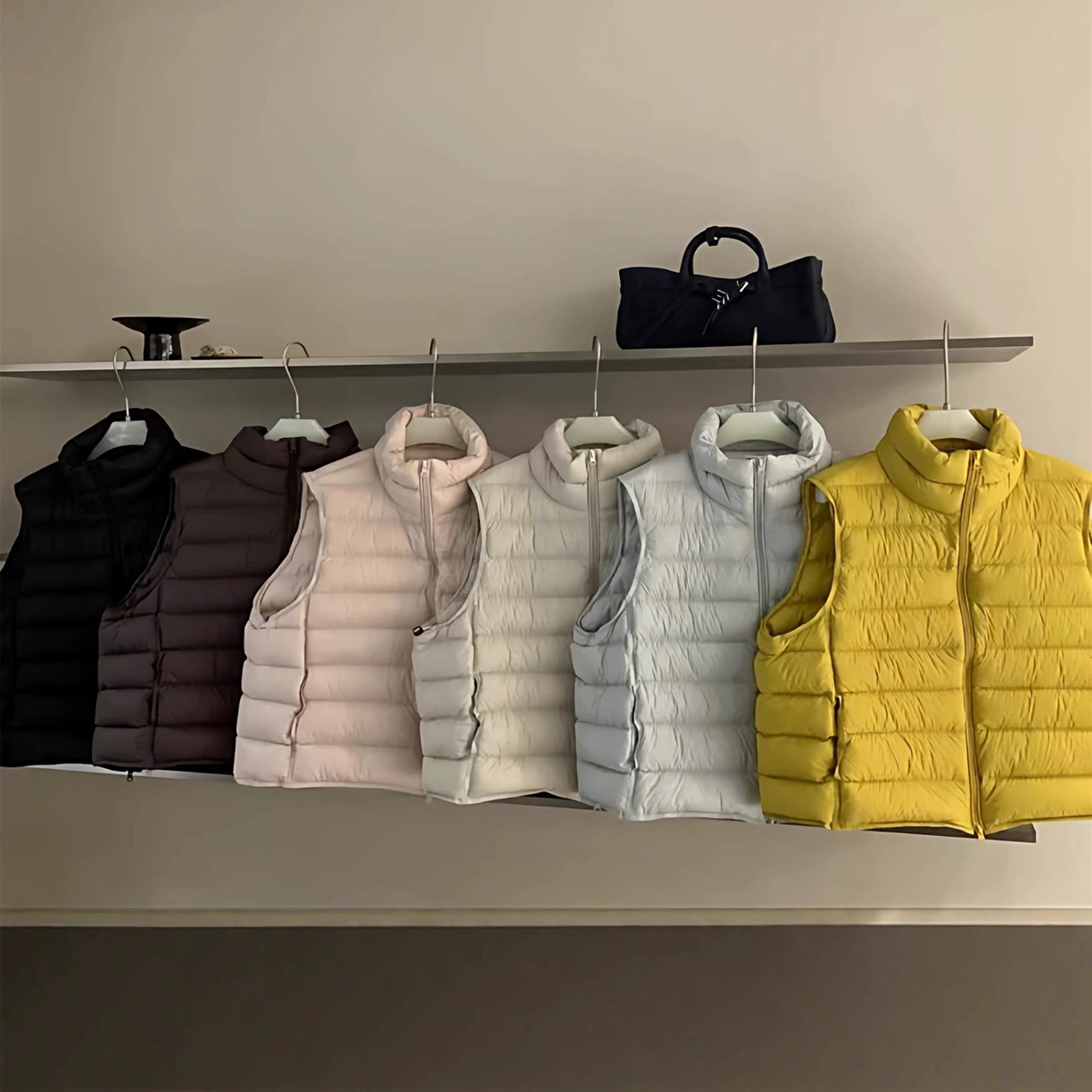 小思 新国标90绒短款白鸭绒排骨马甲半开领无袖暖背百搭轻薄