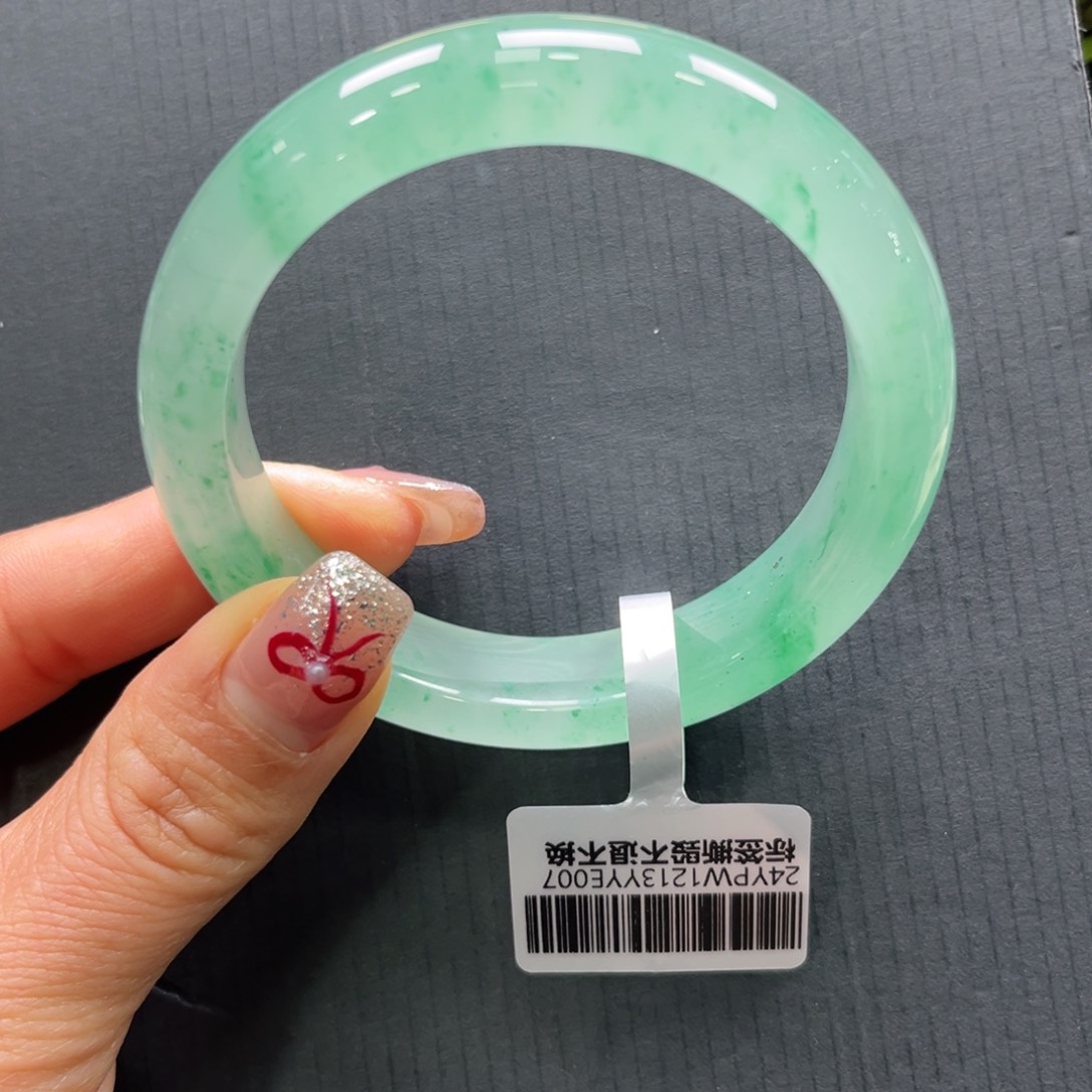 石英质玉手镯未镶嵌樱**雨➕艳艳56.5