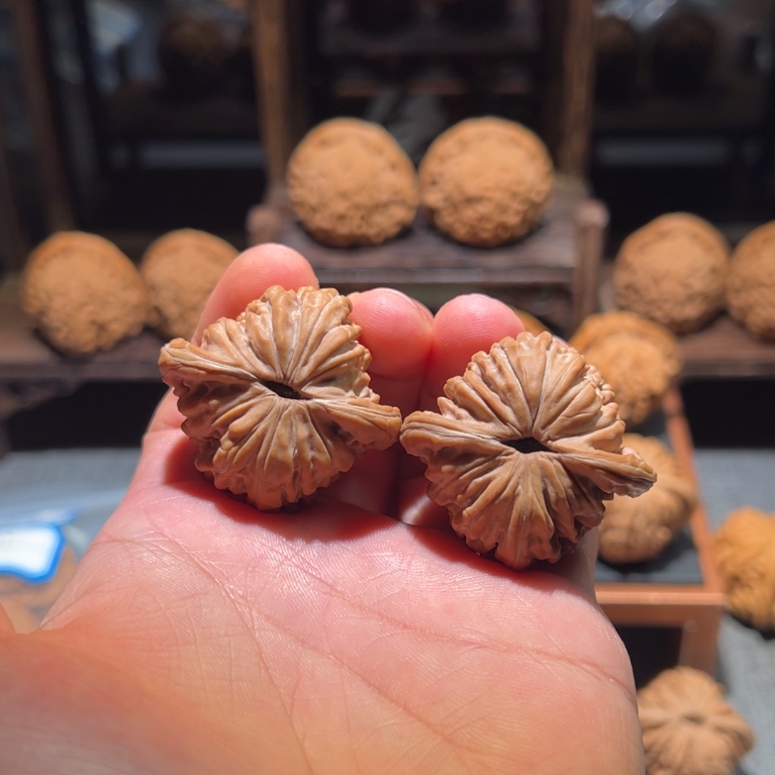 文玩核桃把件大*39汉高