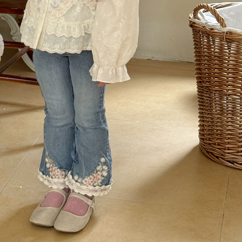 【小王专属】女童卡通刺绣绣花喇叭裤牛仔裤TSQ-069