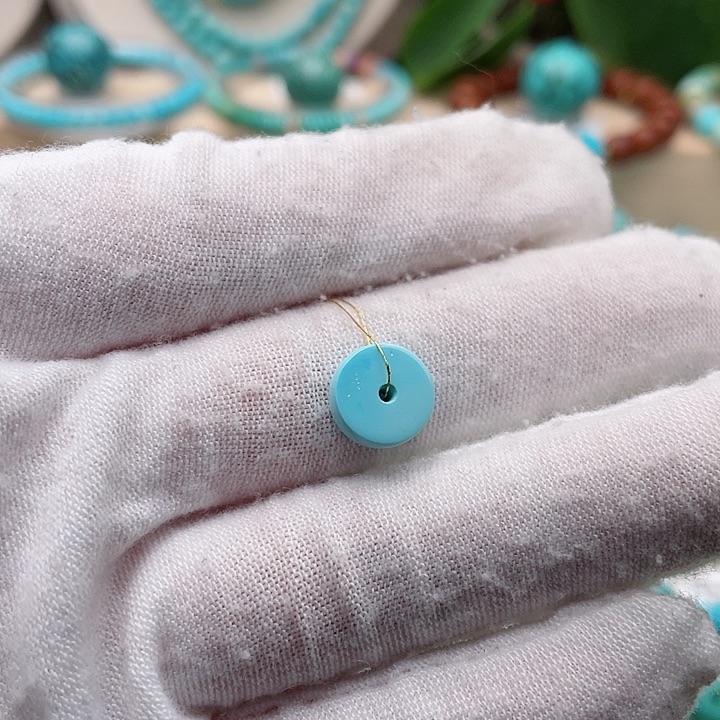 绿松石配饰未镶嵌