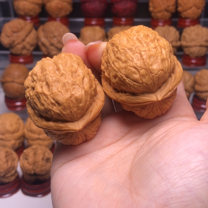 文玩核桃吊坠14九五玄铁