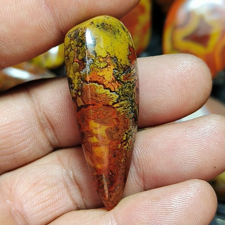 玛瑙/玉髓合金颈饰