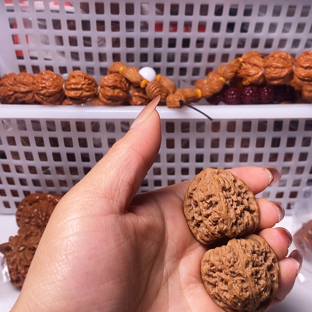 吊坠文玩核桃笨**?南疆