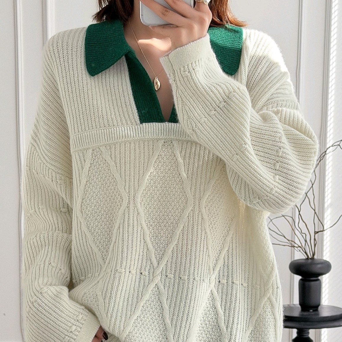 【100% 山羊绒】秋冬撞色翻领绞花针织衫女休闲羊绒上衣 CTM0034