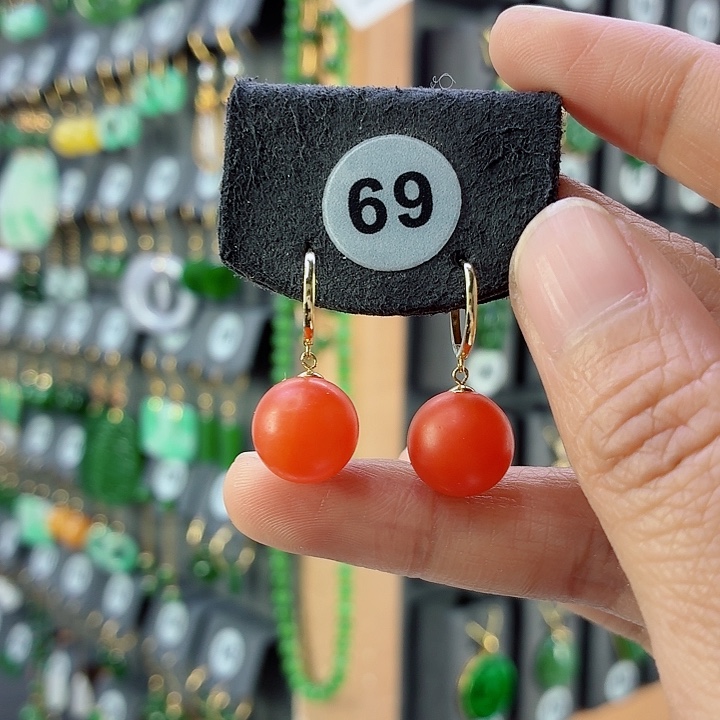 南红玛瑙18K金镶嵌耳饰