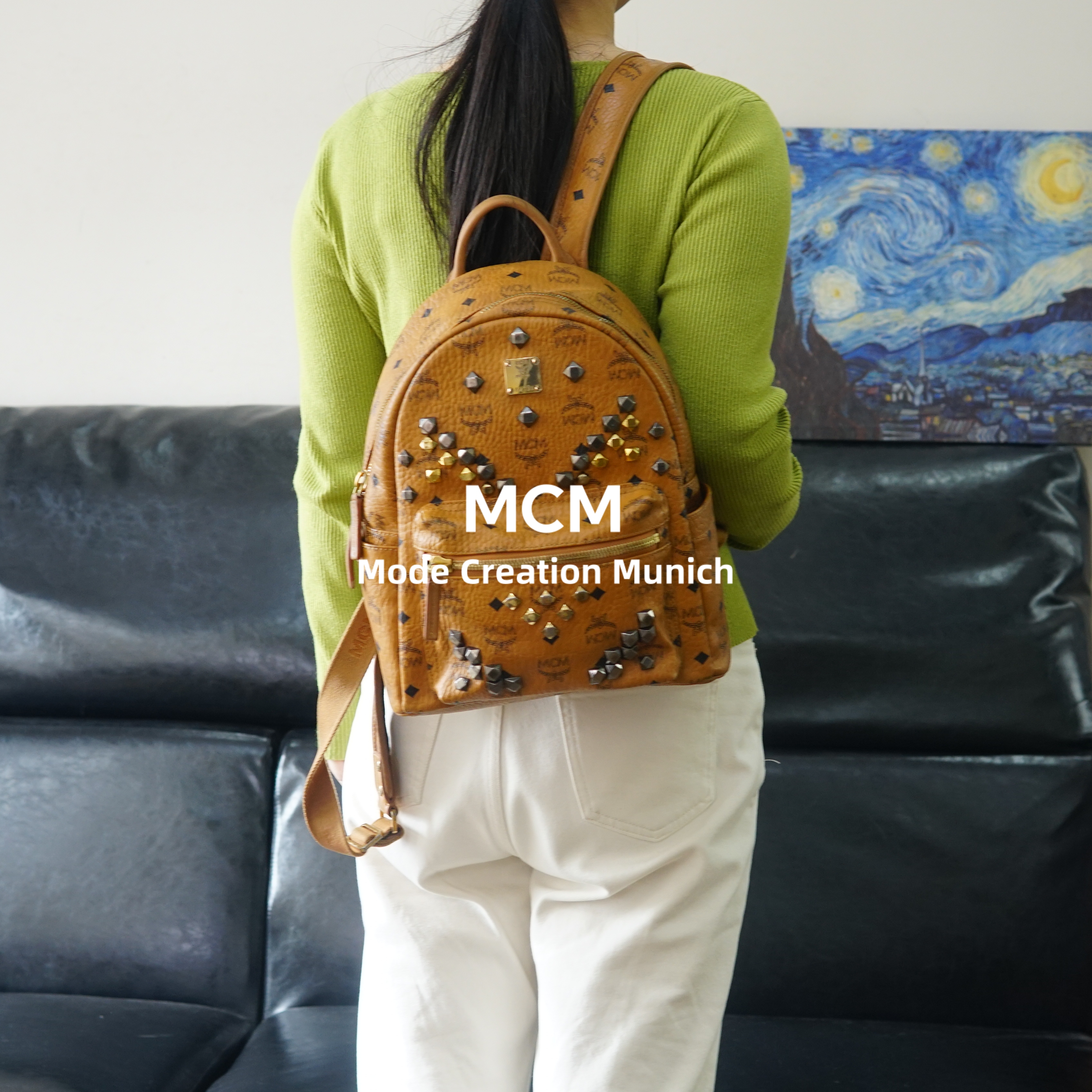 95新 MCM 干邑色铆钉双肩包/FYWJ02427073/7073