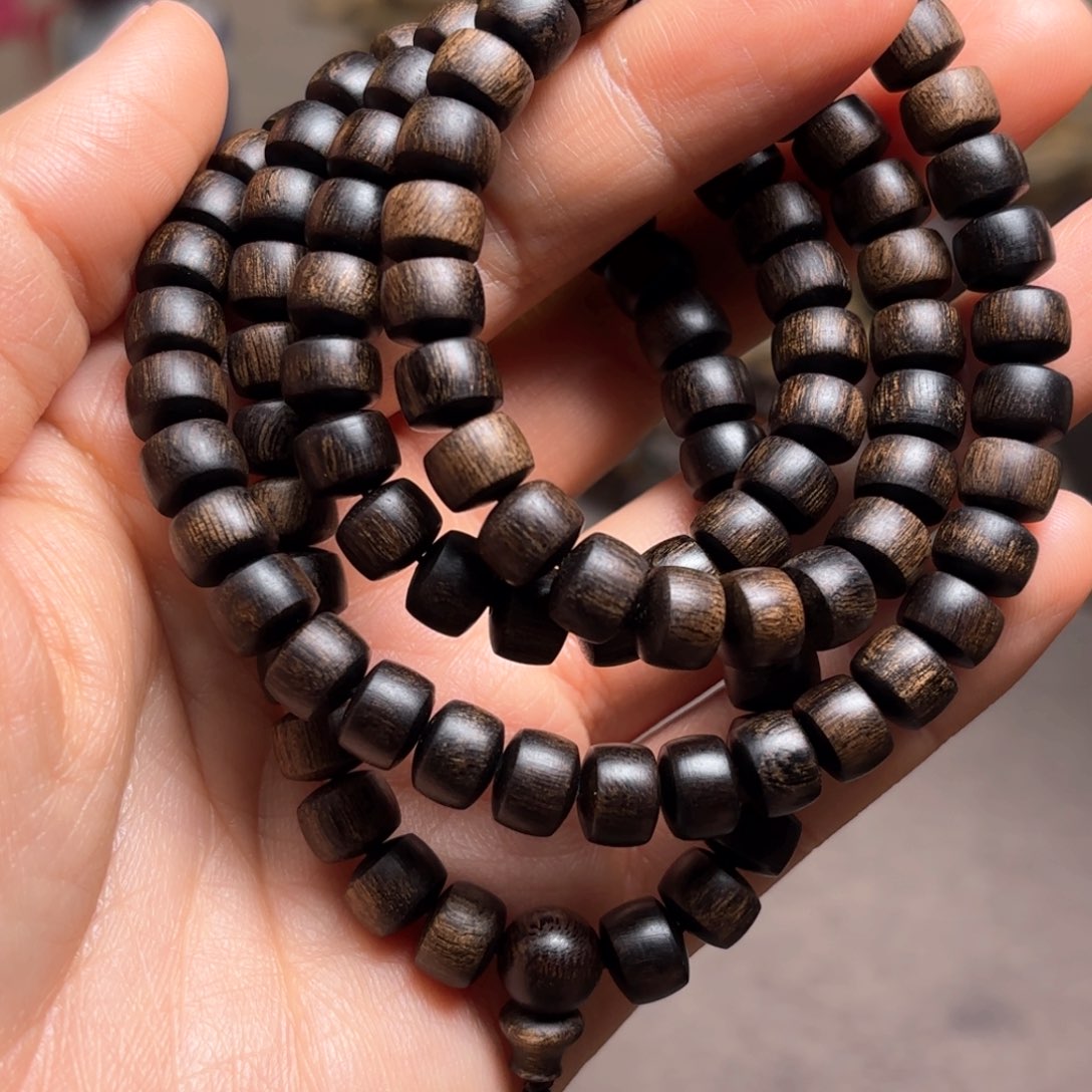沉香手串越南富森红土瘤疤6×8×108