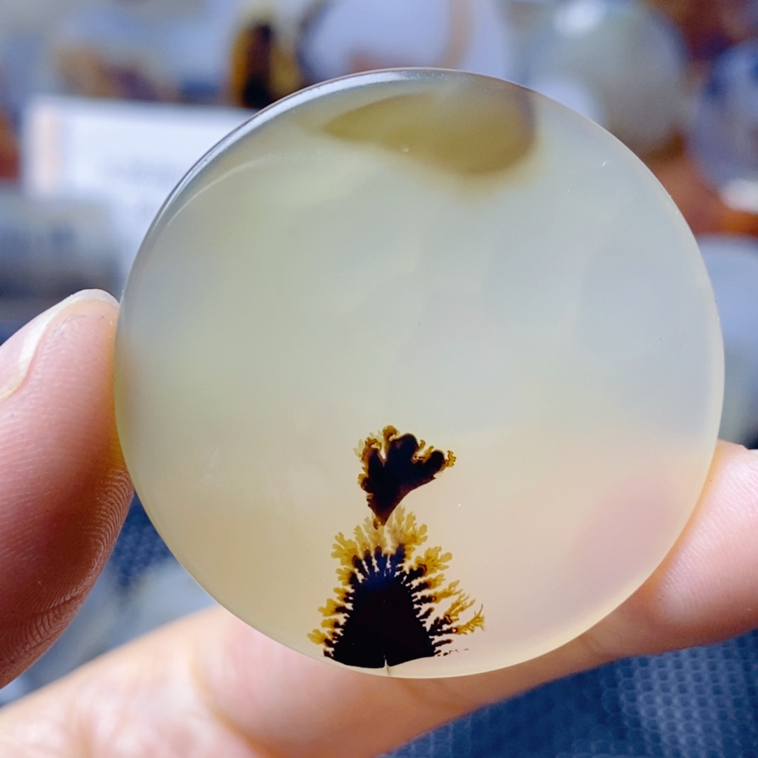 玛瑙/玉髓未镶嵌珠宝奇石