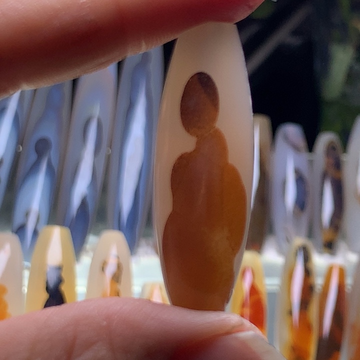 玛瑙/玉髓颈饰未镶嵌41