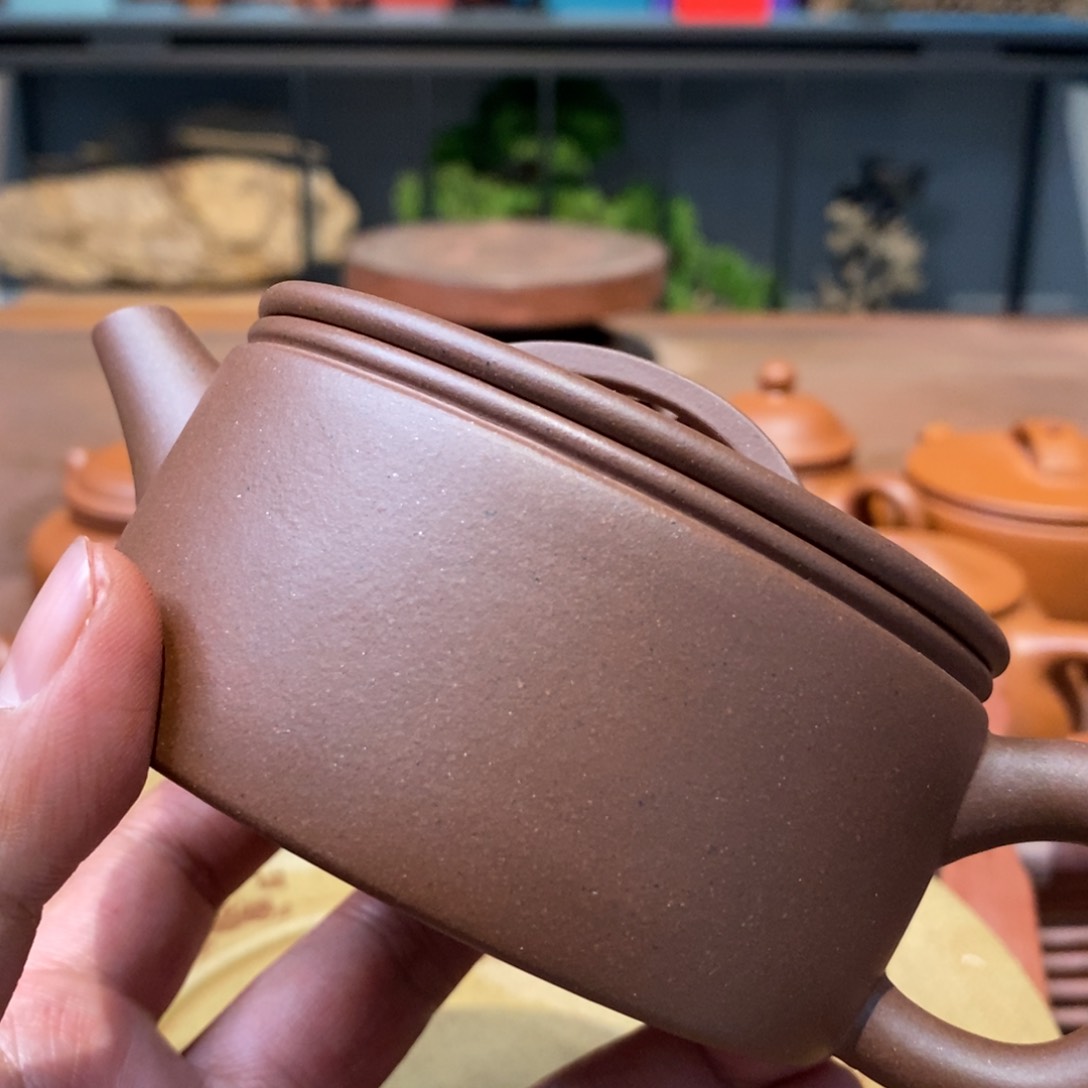 紫砂茶壶?**薄宜兴紫砂壶