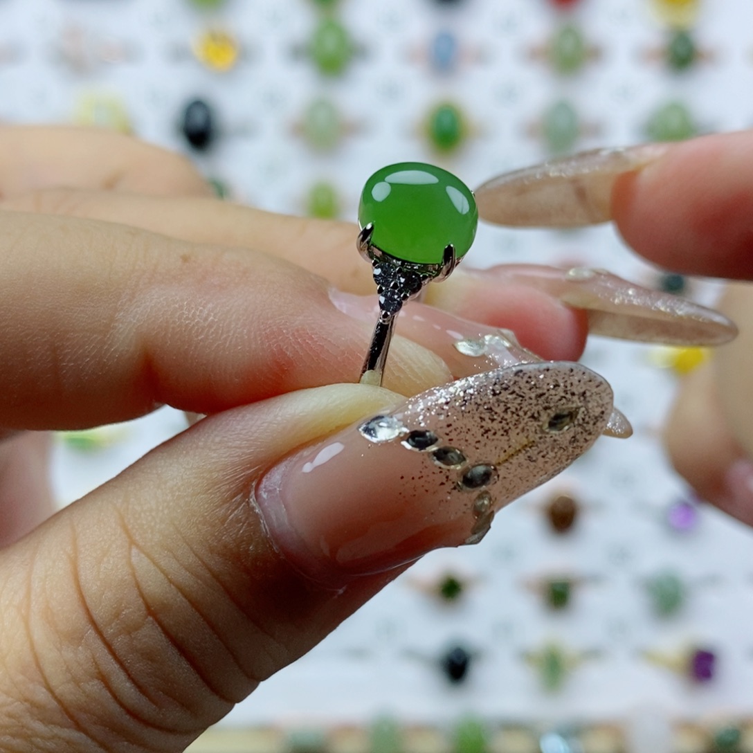 和田玉（碧玉）戒指未镶嵌