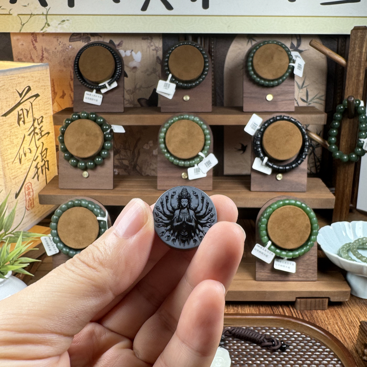 千手观音玉石挂件男女通用玉坠