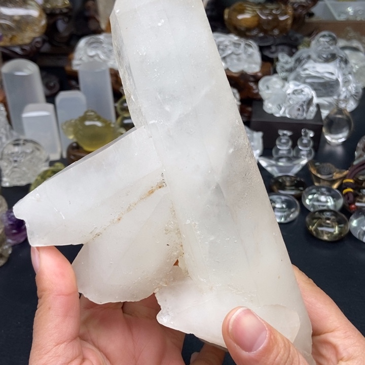 别***着水晶未镶嵌大型摆件（非配饰）
