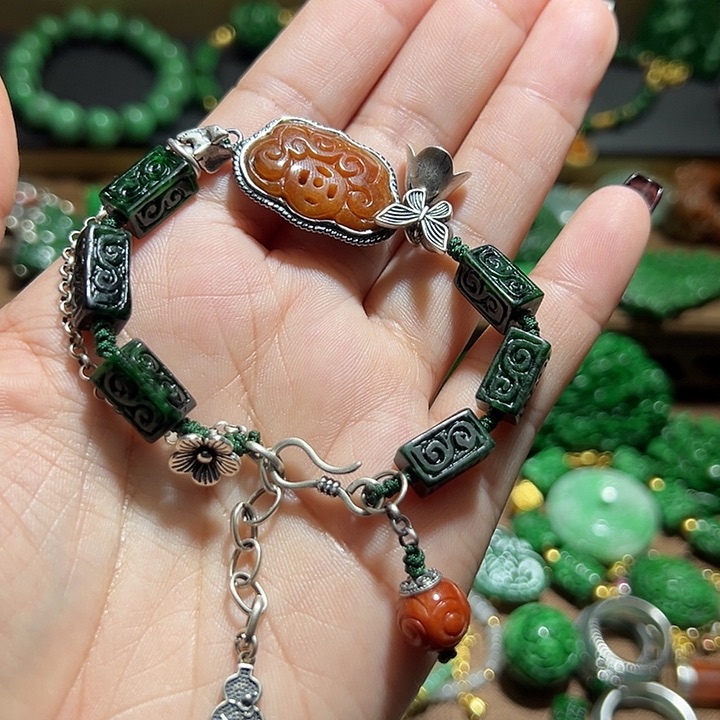 翡翠手串银S925镶嵌翡翠手串