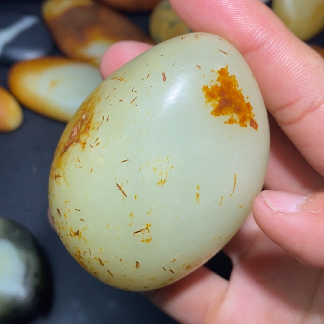 春***牛和田玉未镶嵌珠宝奇石