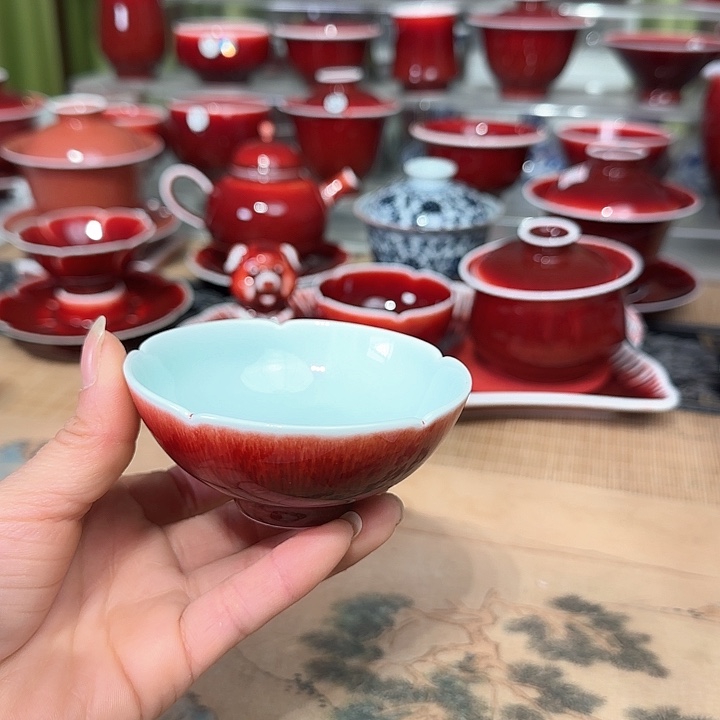 景德镇陶瓷红马坊普洱杯