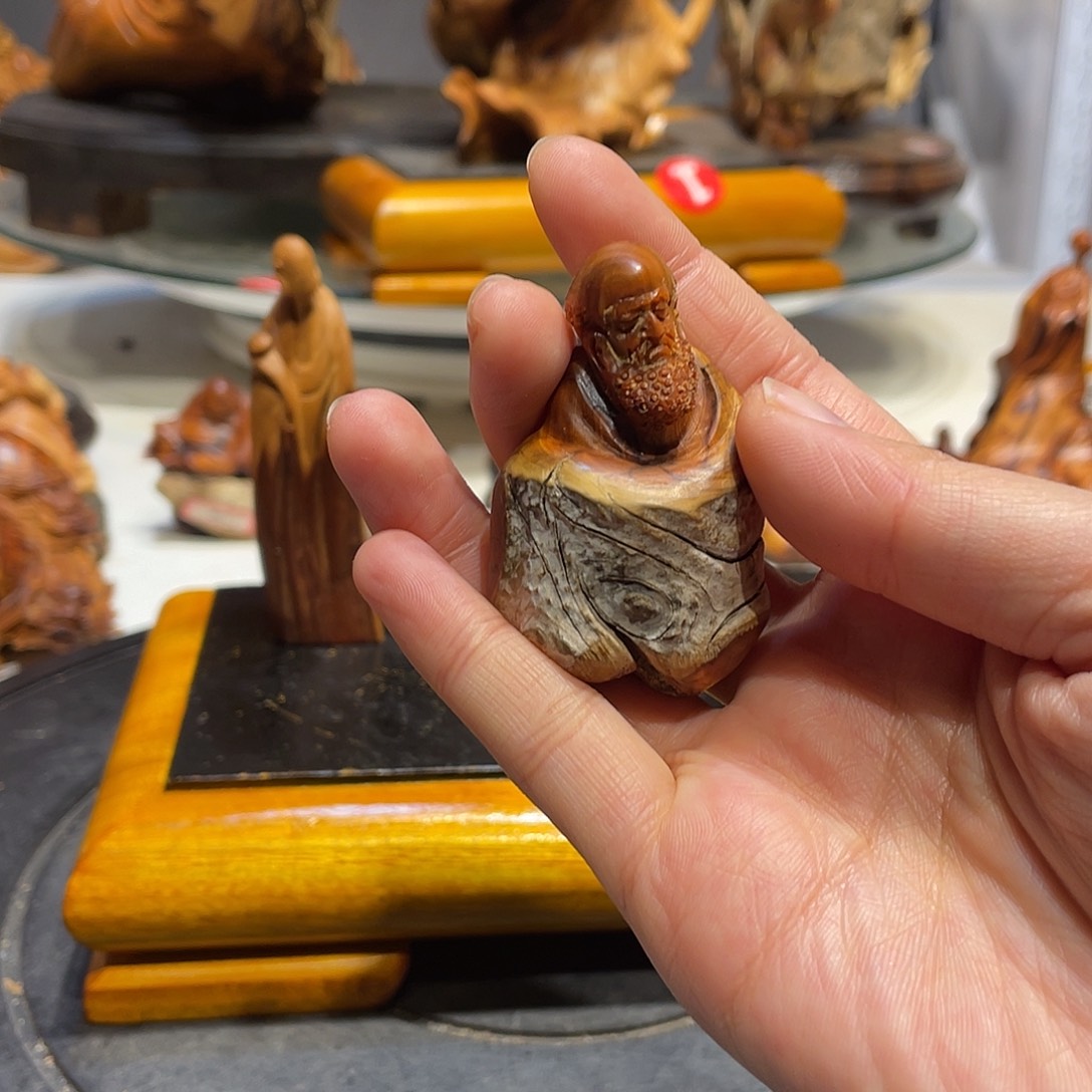 柏木（崖柏）工艺品