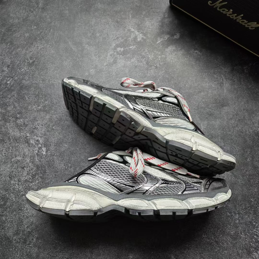 99新 Balenciaga/巴黎世家 41码 3XL 灰白半拖 鞋