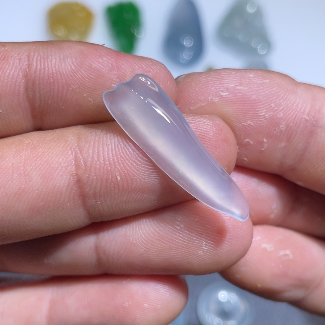 颈饰未镶嵌翡翠赤****随形