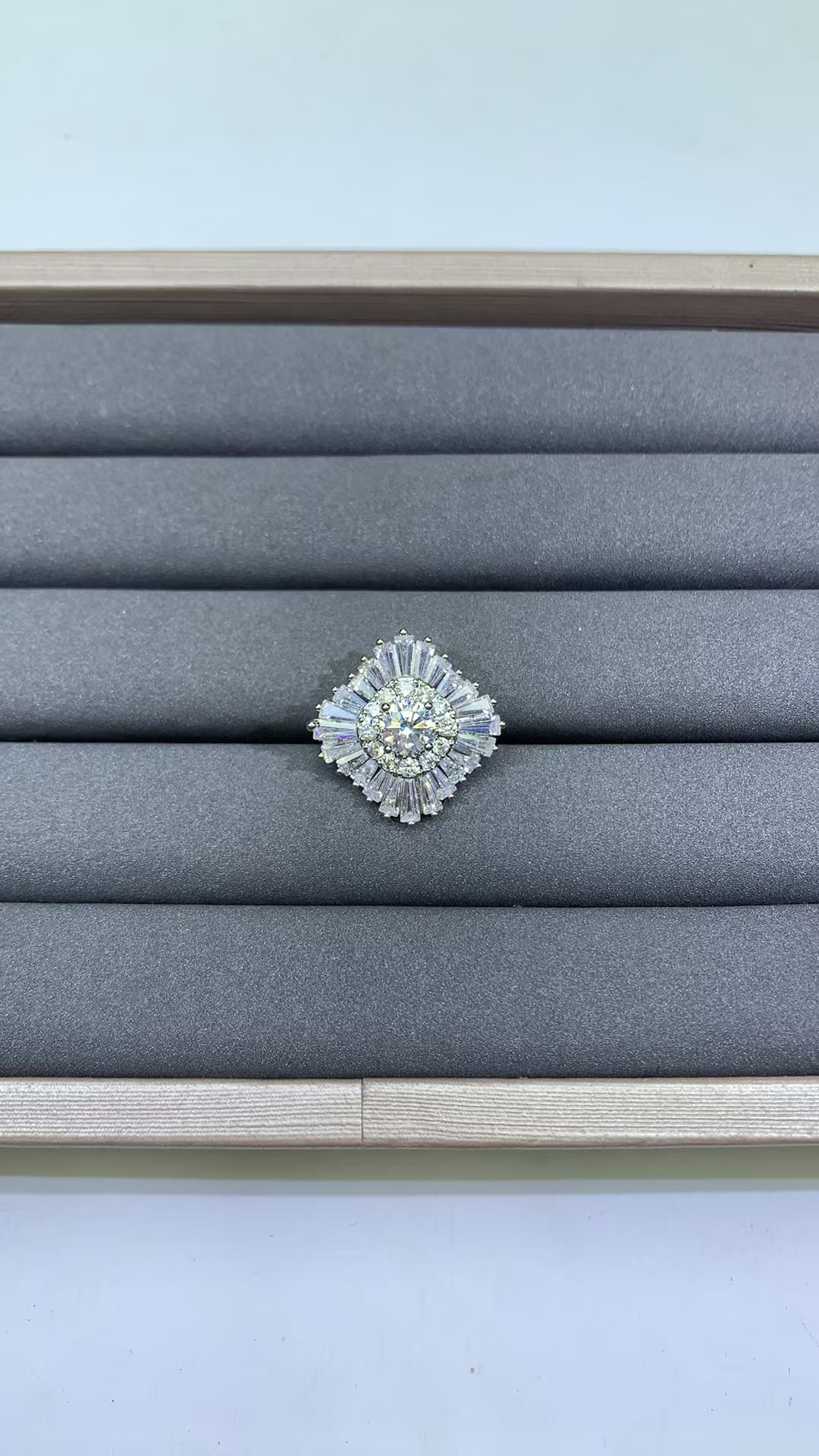 胸针 【璀璨星河】时尚经典百搭胸针D191