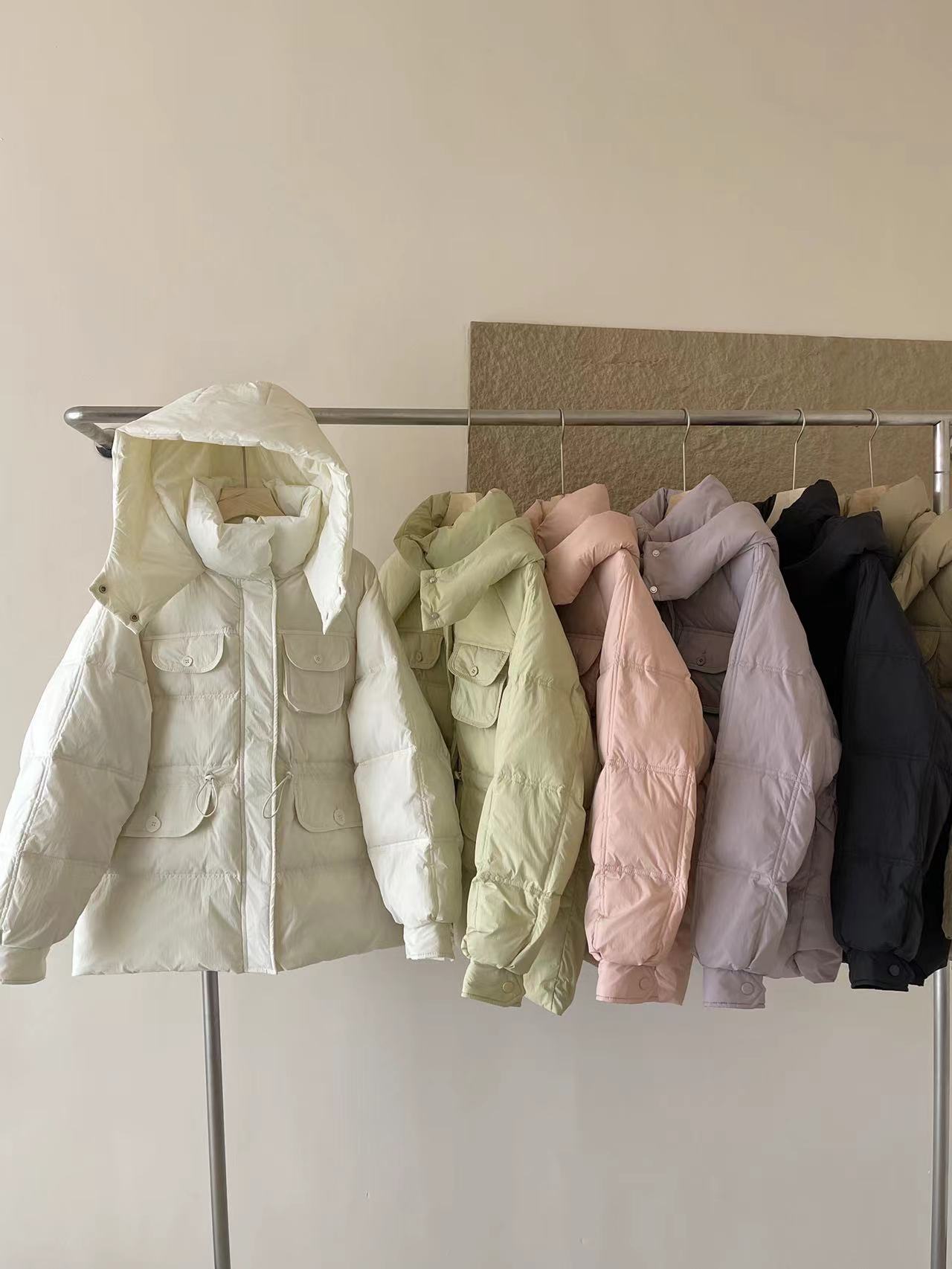 【701-800】时尚宽松连帽短款学院风插肩袖韩版长袖潮流羽绒服