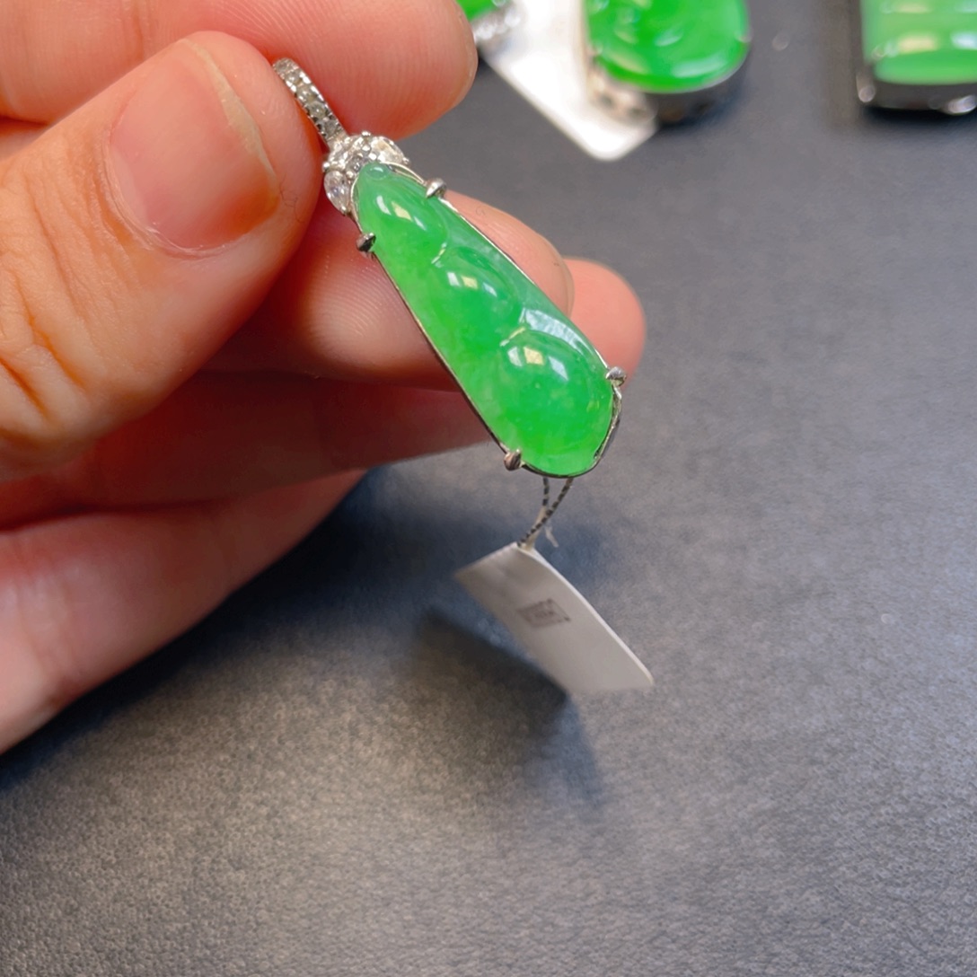 翡翠银S925镶嵌吊坠(不含链)