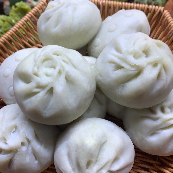 蛇纹石玉摆件未镶嵌