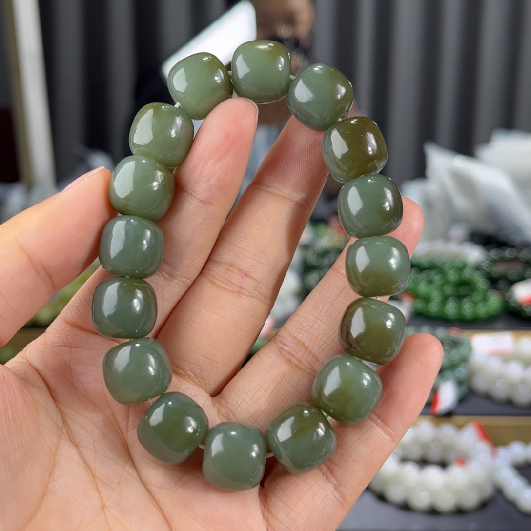 【闪购商品】手串未镶嵌和田玉新疆且末蓝带糖卡14老型珠