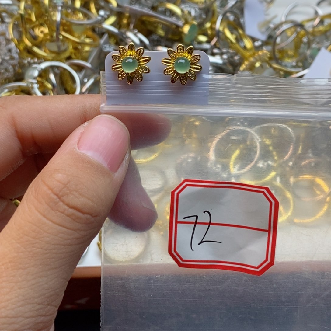 翡翠戒指银S925镶嵌翡翠首饰