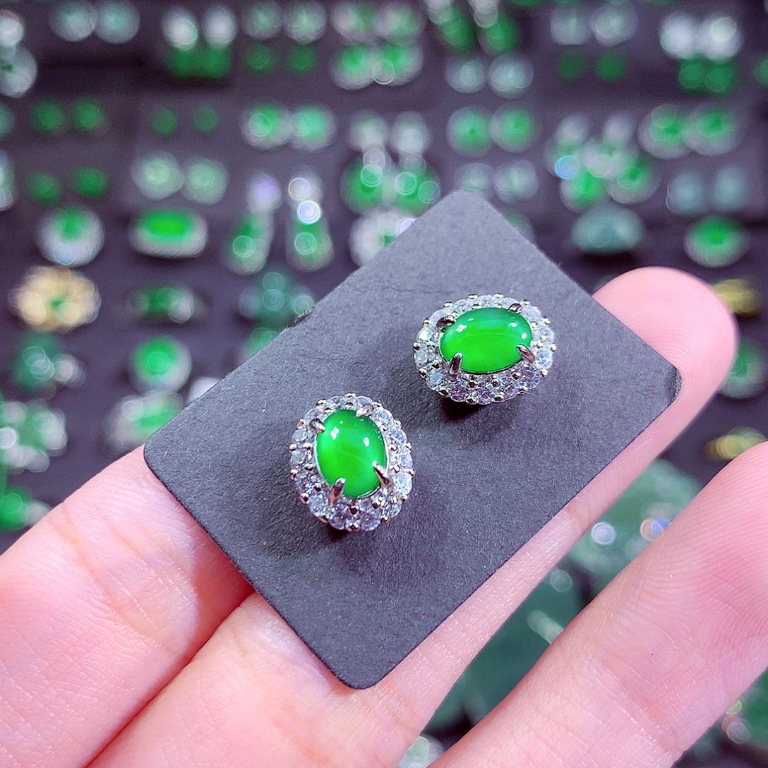 翡翠未镶嵌颈饰天然