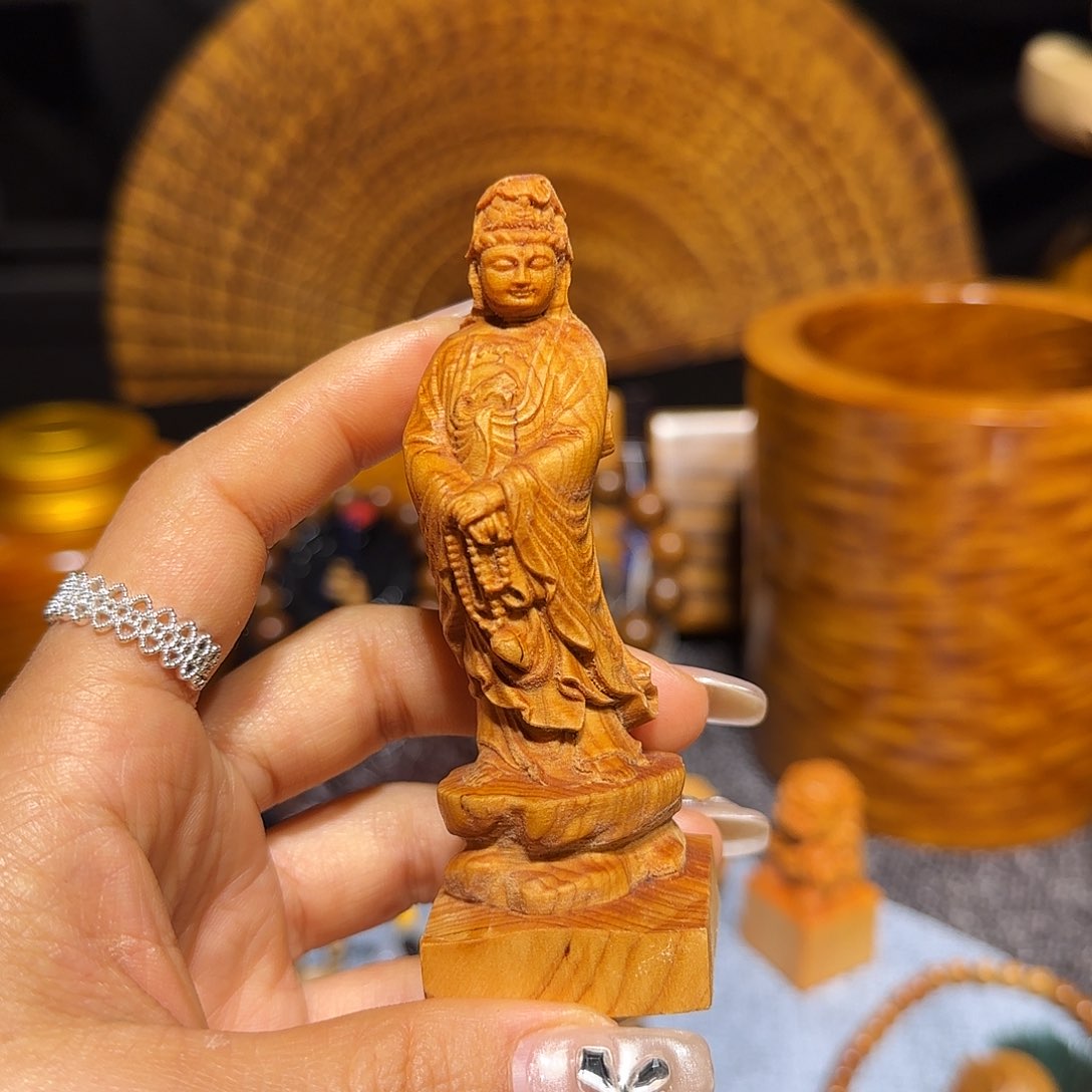 柏木（崖柏）金丝楠手把件