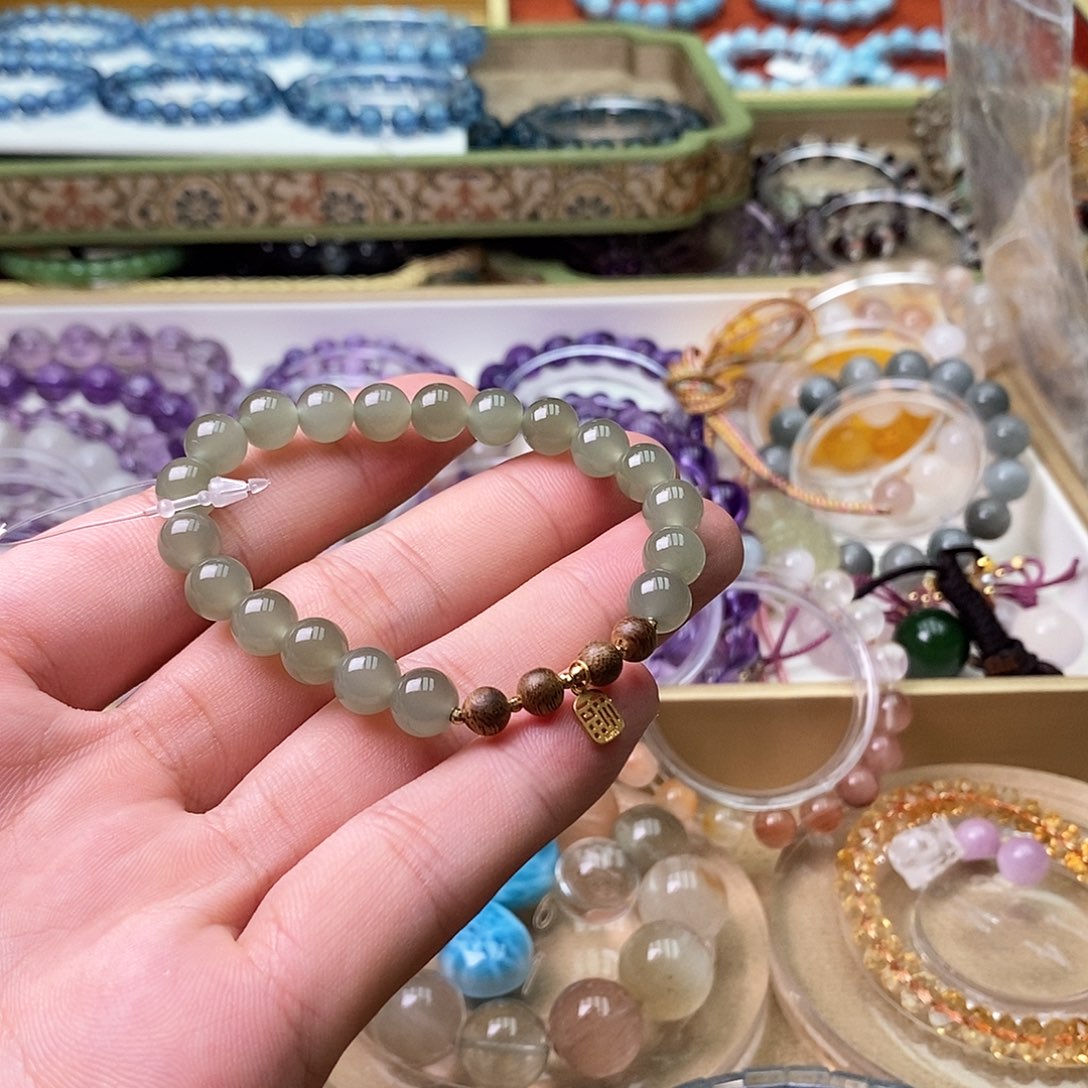 18K金镶嵌手链和田玉（青玉）8mm晴水和田玉沉香18k原创DIY