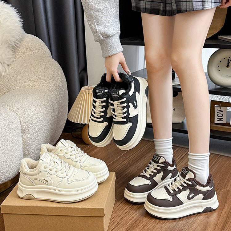 【秀宝推荐】2025年冬季新款厚底加绒休闲小白鞋829