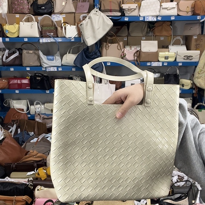 蚕丝186健健康康平平安安